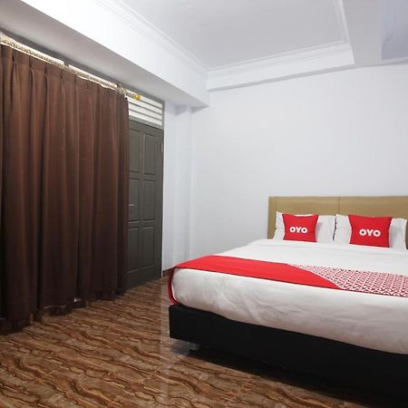 Oyo 2176 Amanah Syariah Residence Bandar Lampung Buitenkant foto