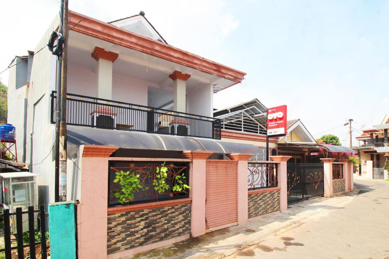Oyo 2176 Amanah Syariah Residence Bandar Lampung Buitenkant foto