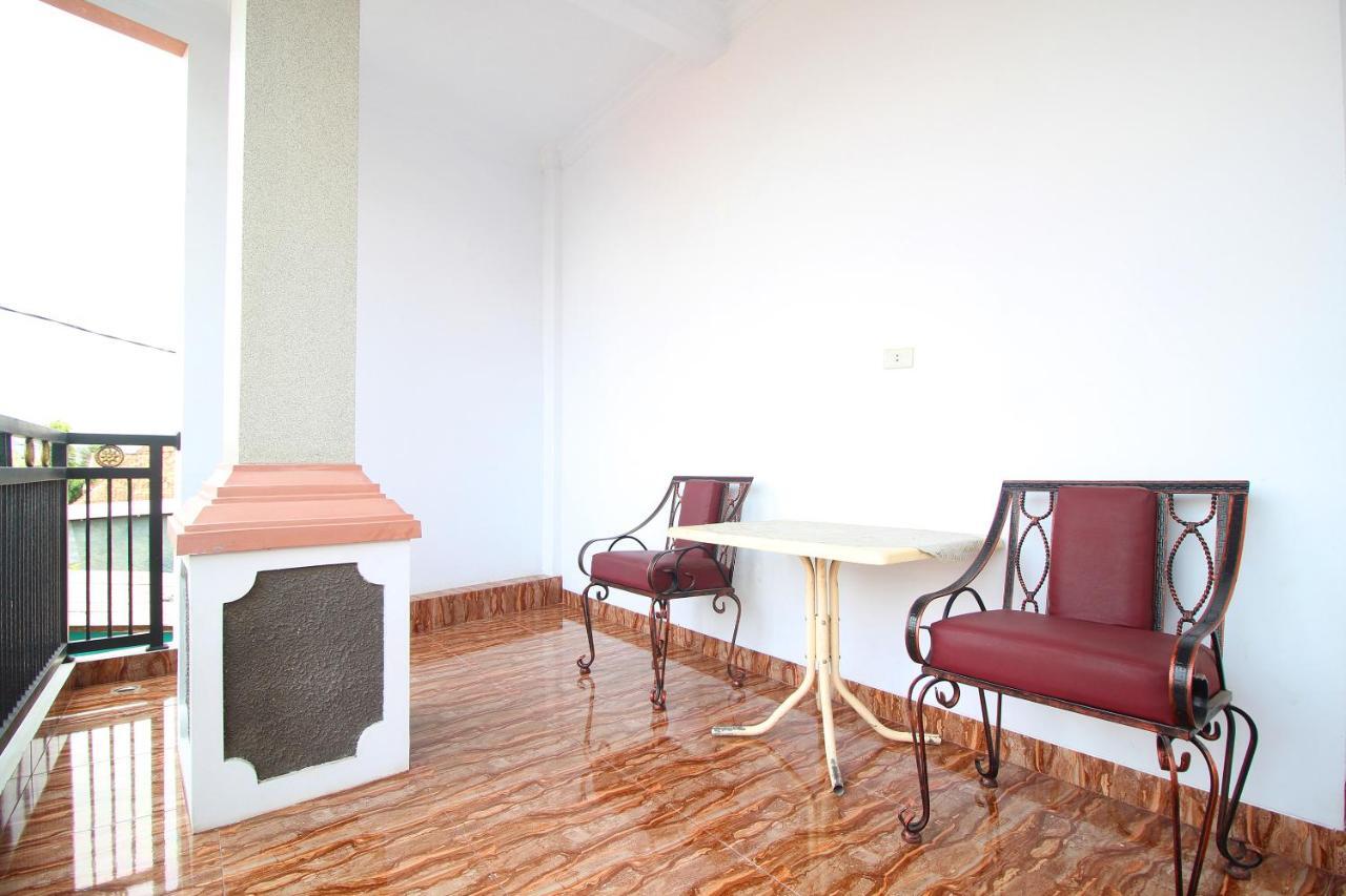 Oyo 2176 Amanah Syariah Residence Bandar Lampung Buitenkant foto